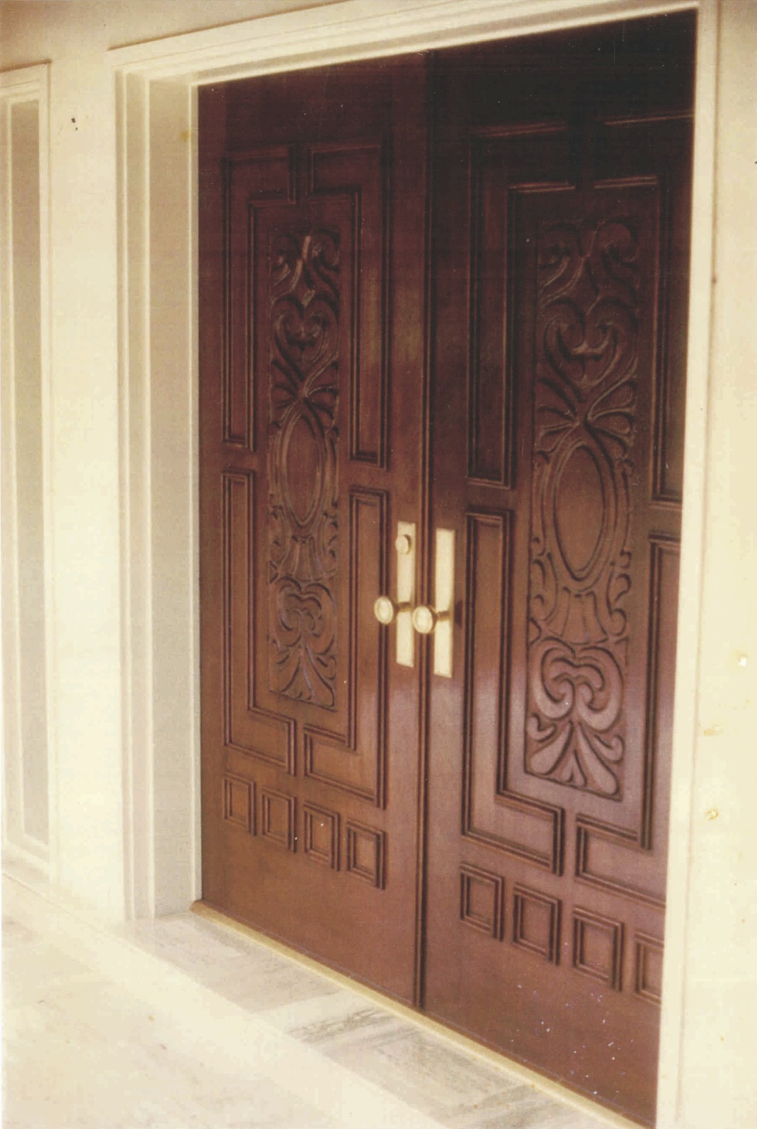 Hand-carved (2 sides) mahogany doors - Mariner Sands
