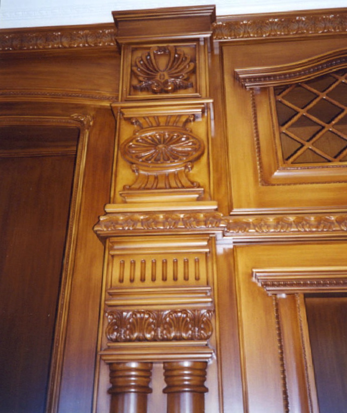 Top of pilaster (see above description)